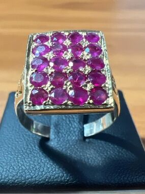 Gold Ring with Pink/Purple Gemstone Pavé